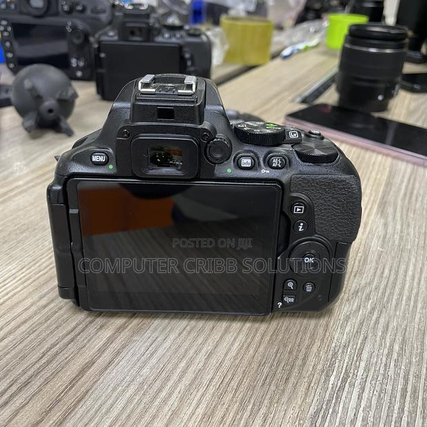 Nikon D5600 DSLR + 18–55mm Vr Kit Lens – Sharp, Reliable, Versatile - thumbnail 4