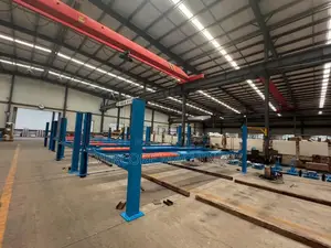 Commercial Four Post Carlift Machine 4000kg Lifting Capacity.