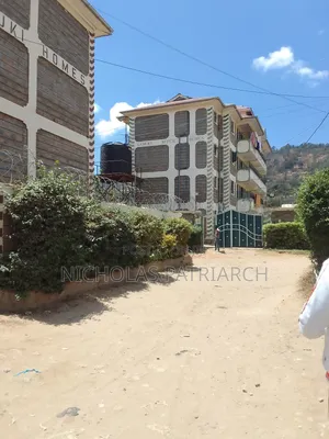 3bdrm Block of Flats in Kamuki, Machakos Town for sale
