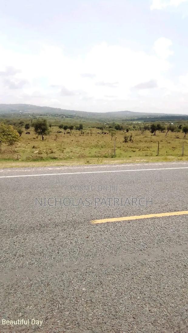 5 Acres Lukenya-Maanzoni Touching Mombasa Road Selling at 20m Per Acre