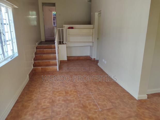 3bdrm Bungalow in Mukoma, Hardy for rent - thumbnail 11