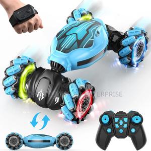 Rc Rechargeable Toy With Hand Gesture Remote - thumbnail 2
