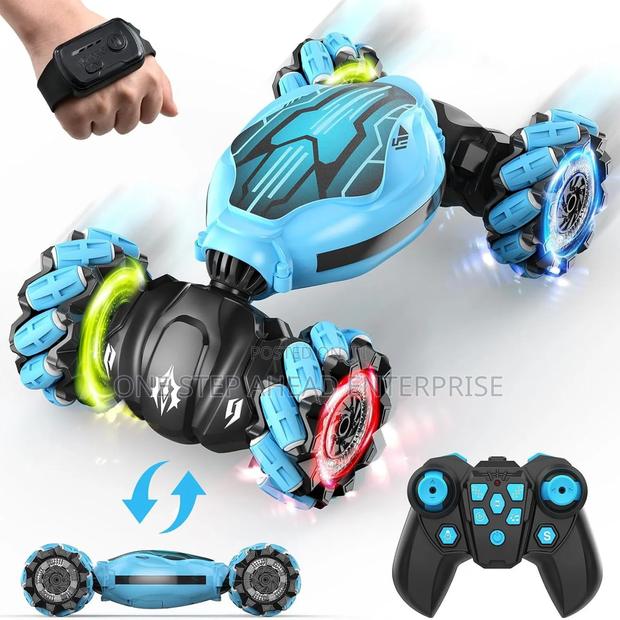 Rc Rechargeable Toy With Hand Gesture Remote - main view
