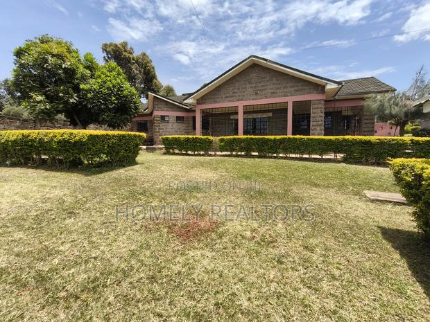 4bdrm Bungalow in Kerarapon for rent - thumbnail 4