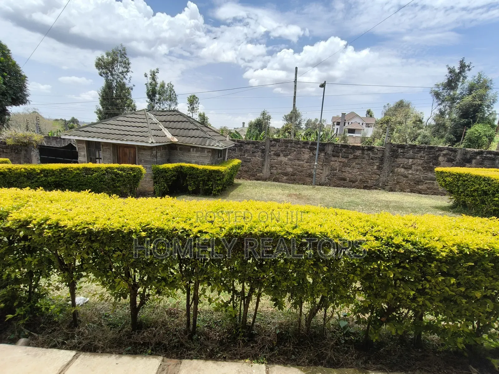 4bdrm Bungalow in Kerarapon for rent