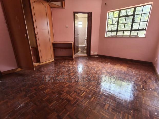 4bdrm Bungalow in Kerarapon for rent - thumbnail 13