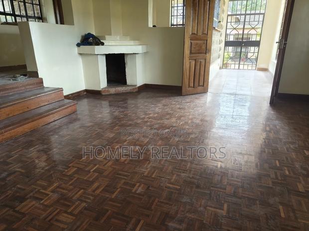 4bdrm Bungalow in Kerarapon for rent - thumbnail 16