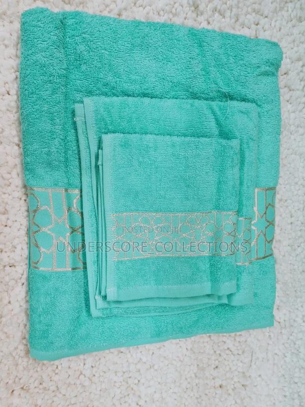 3 Piece Towels - thumbnail 3