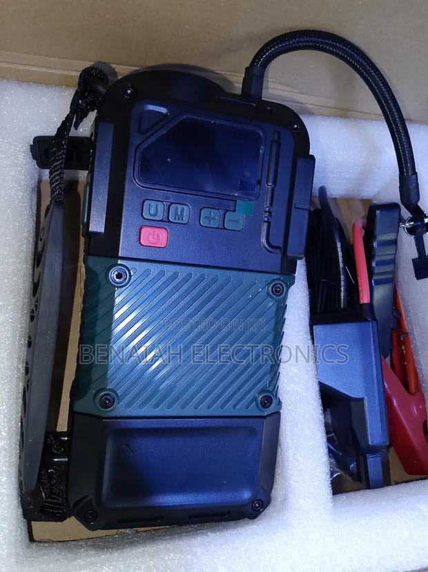 Strong Jumpstarter With Inbuilt Inflator and Torch - main view