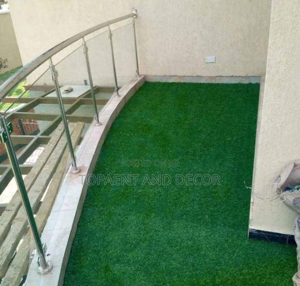 Perfect Outdoor Artificial Grass Mat