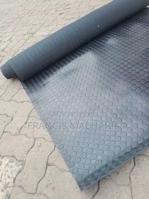 Stud Rubber Coin Mat