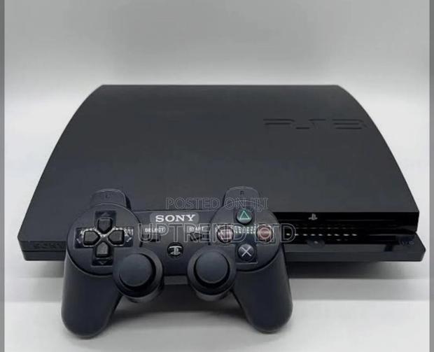 Black Slightly Used Playstation 3 Chipped With 10 Plus Games