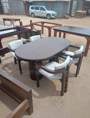 Modern Top Notch Dining Set 4seater