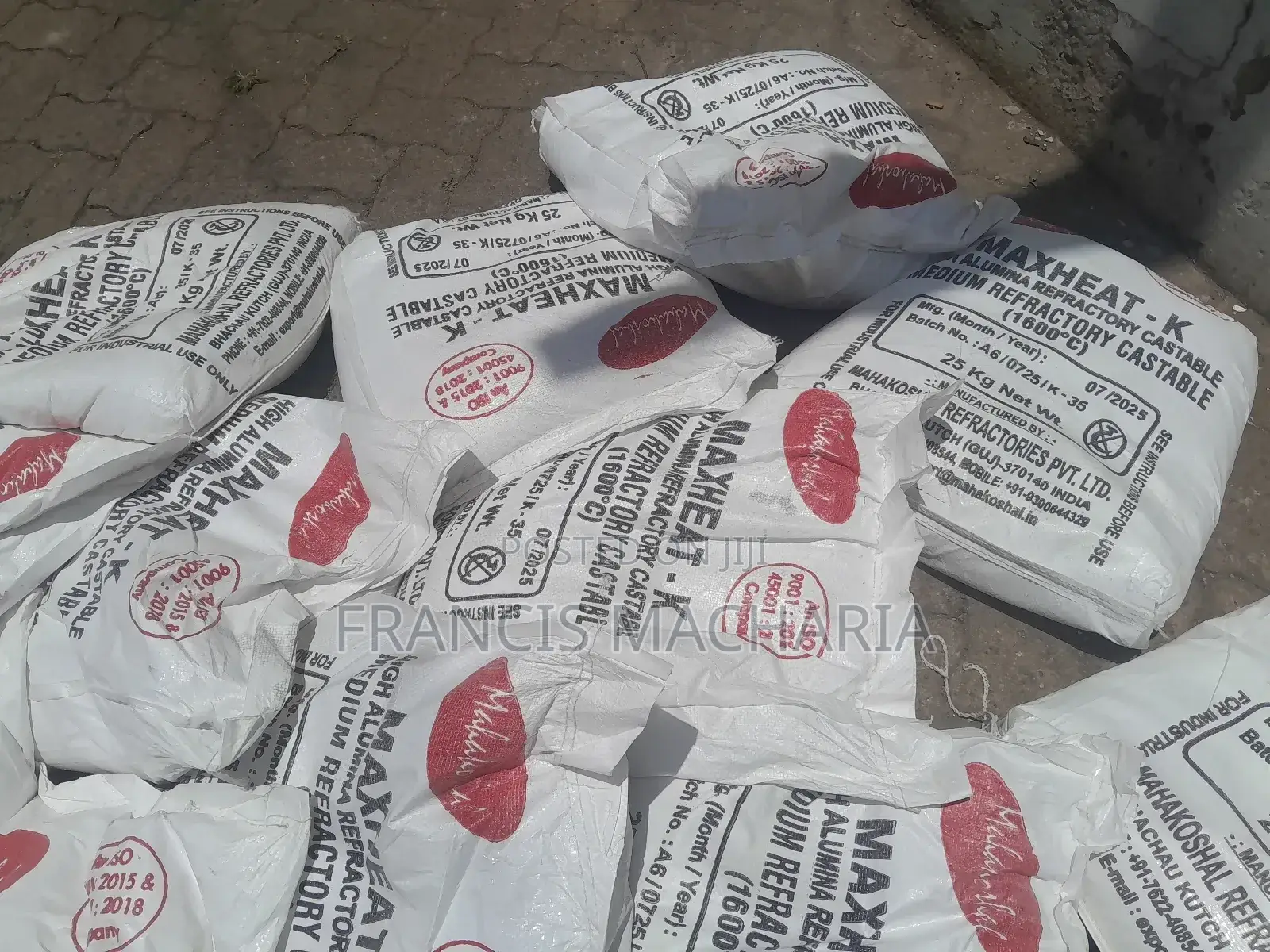 Refractory Bricks Cement