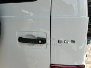 Mercedes-Benz G-Class G 63 AMG 2023 White