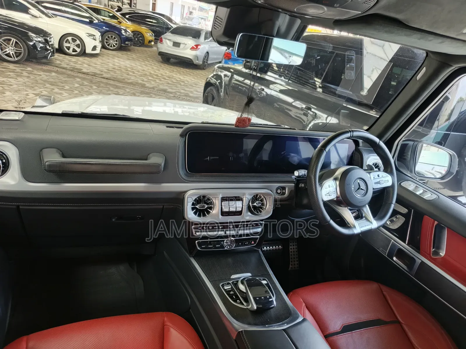 Mercedes-Benz G-Class G 63 AMG 2023 White