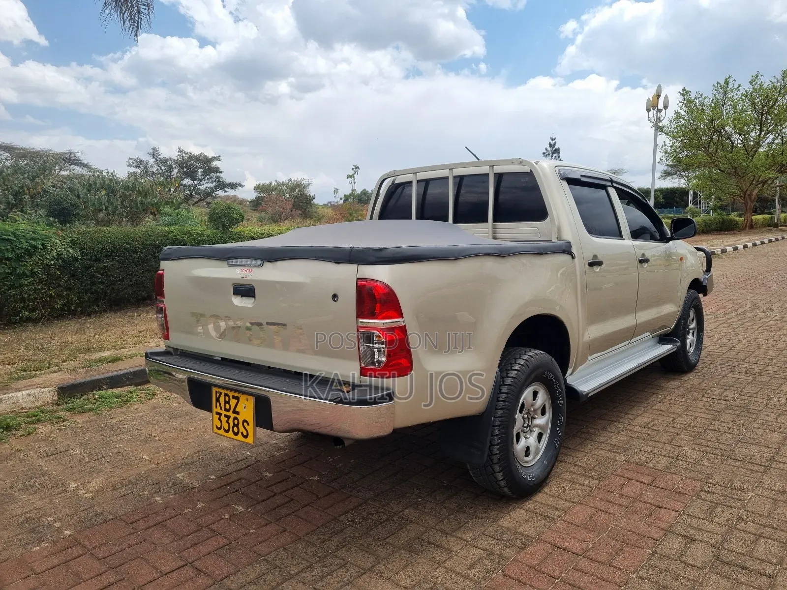 Toyota Hilux 2014 Beige