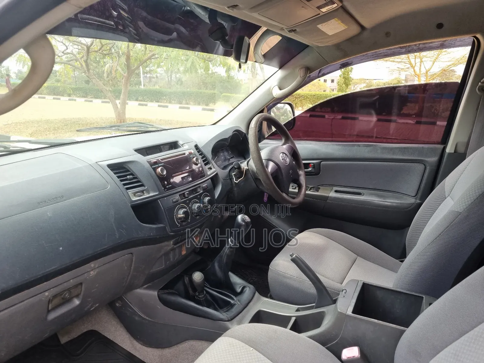 Toyota Hilux 2014 Beige