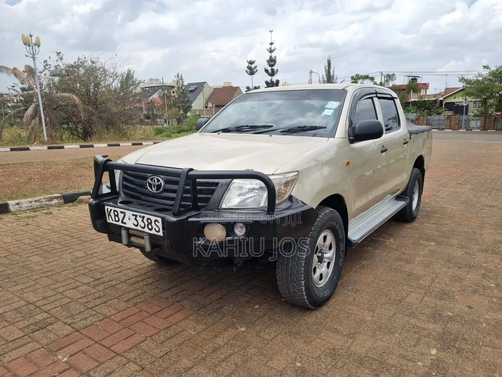 Toyota Hilux 2014 Beige