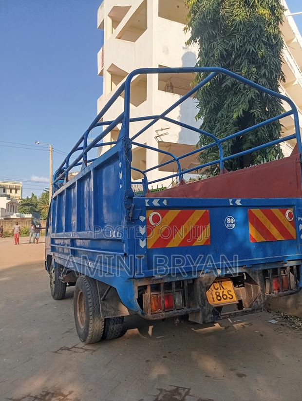 Back Cargo Body of Elf Isuzu Truck