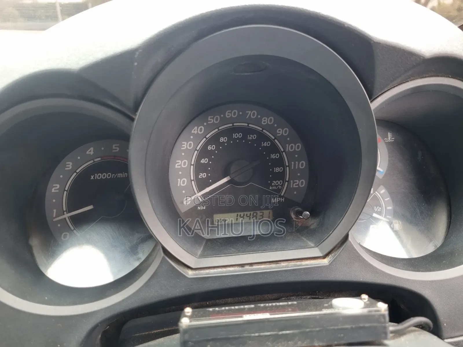 Toyota Hilux 2010 Gray