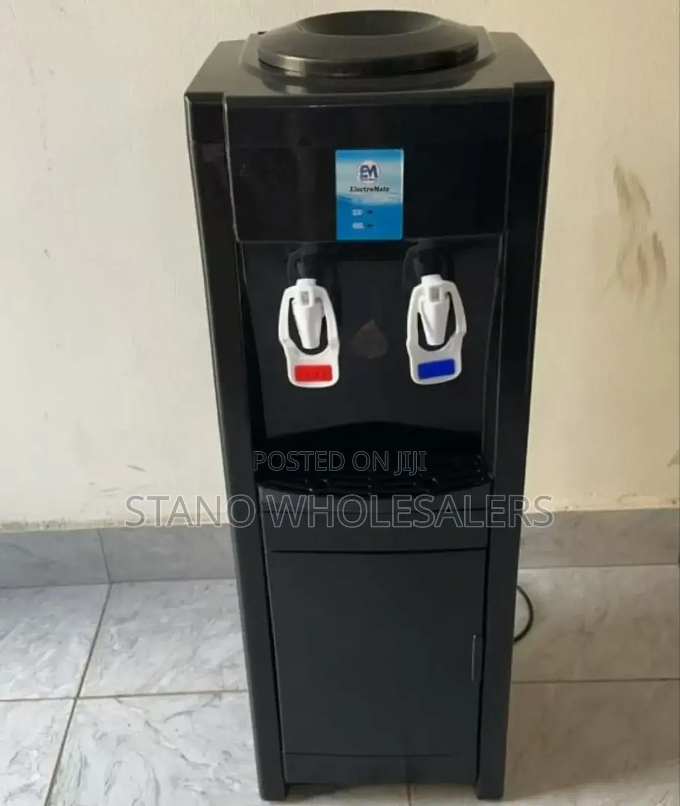 Water Dispenser