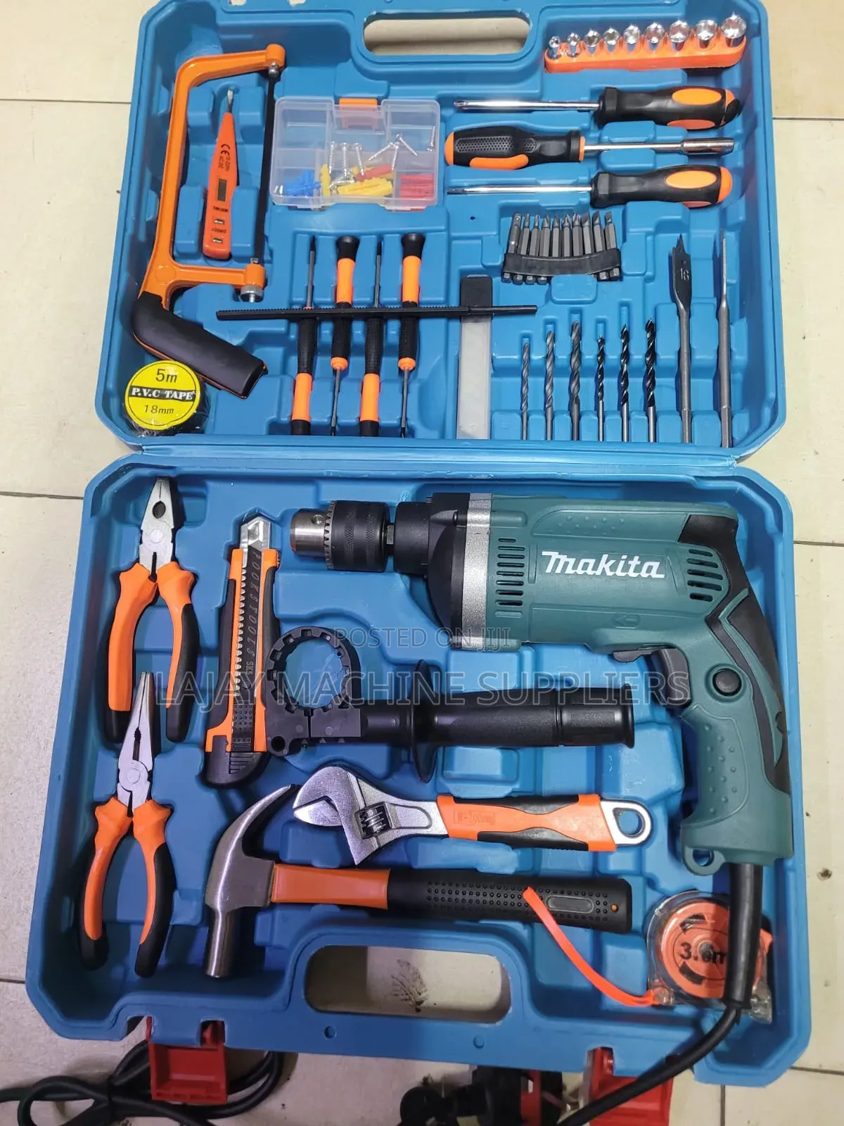Corded Makita Drill 750w With Bits