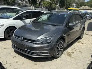 Volkswagen Golf 1.4T S FWD 2019 Gray