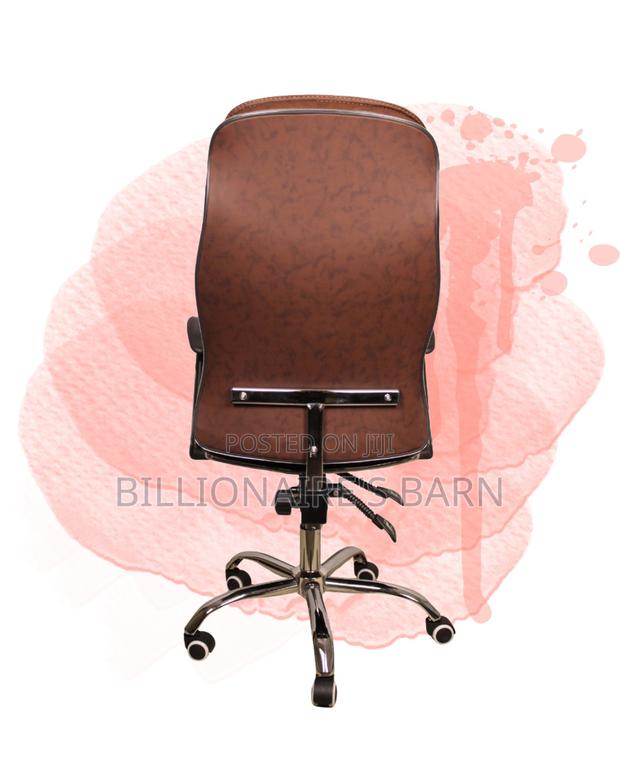 Ergonomic Executive Leather Chair | Modern Headrest Support - main view