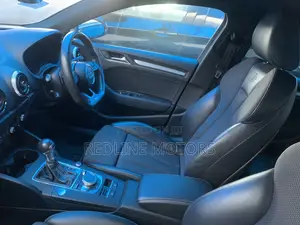 Audi A3 2.0T Premium AWD quattro Sedan 2018 Black
