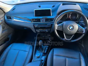 BMW X1 xDrive28i AWD 2018 Black