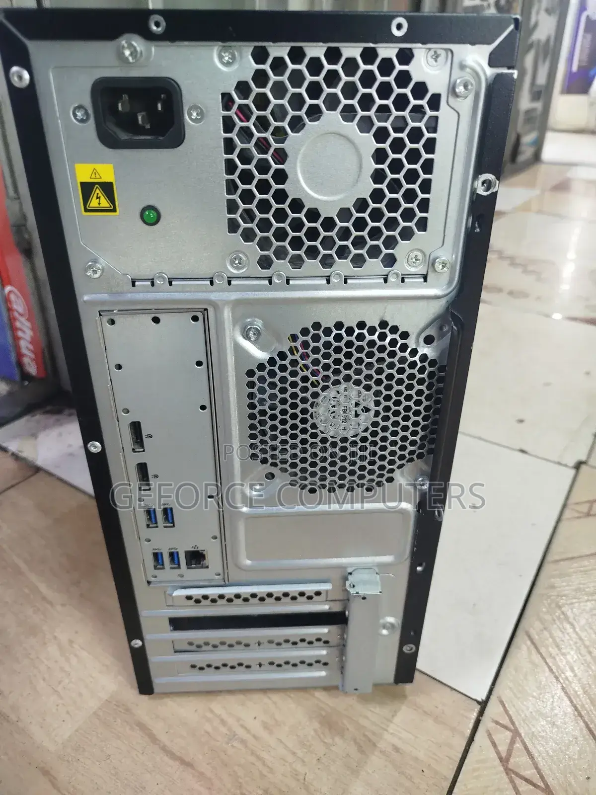 Server Lenovo 16GB Intel Xeon HDD 1T