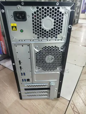 Server Lenovo 16GB Intel Xeon HDD 1T