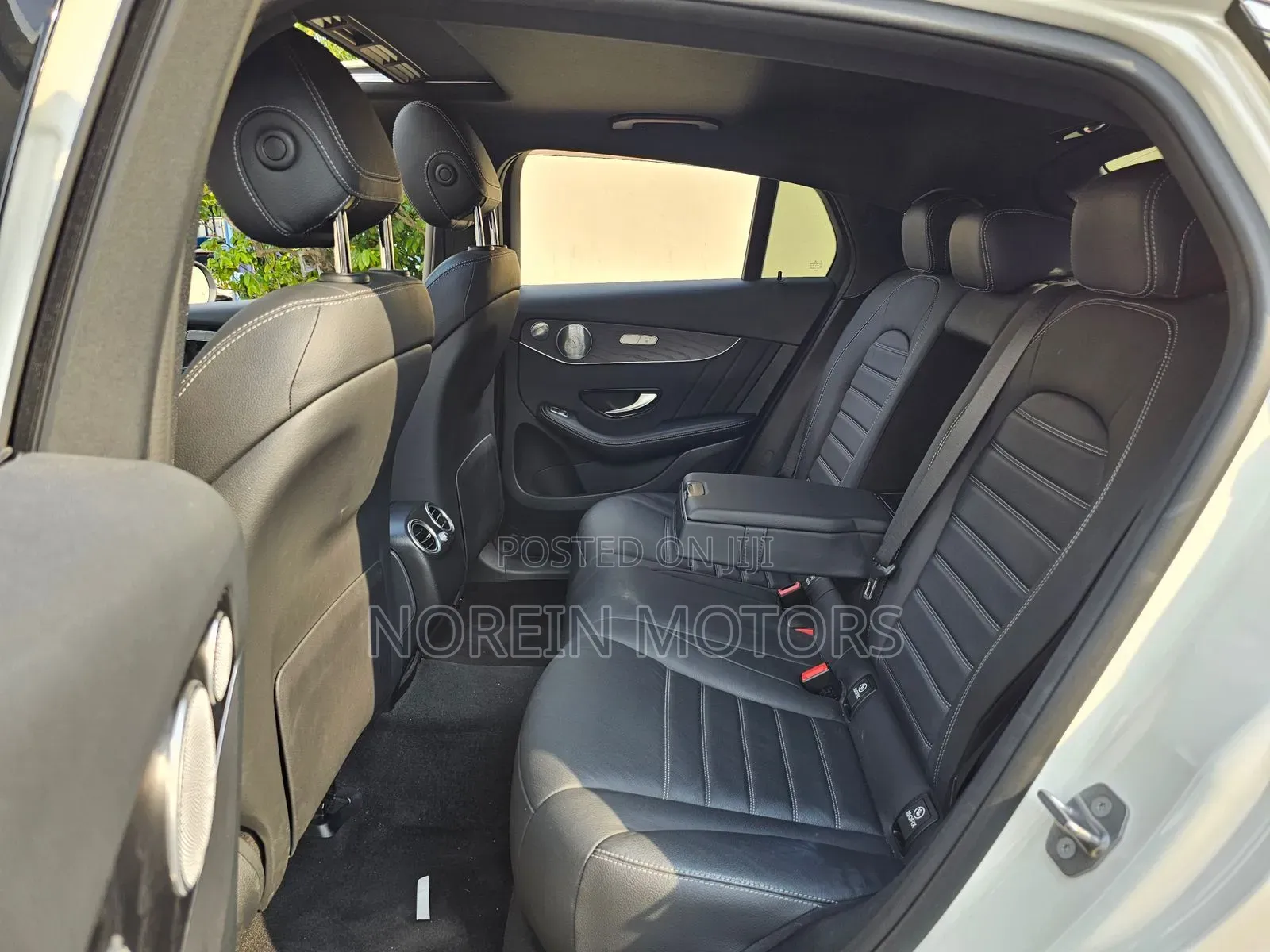 Mercedes-Benz GLC-Class 2020 Off white