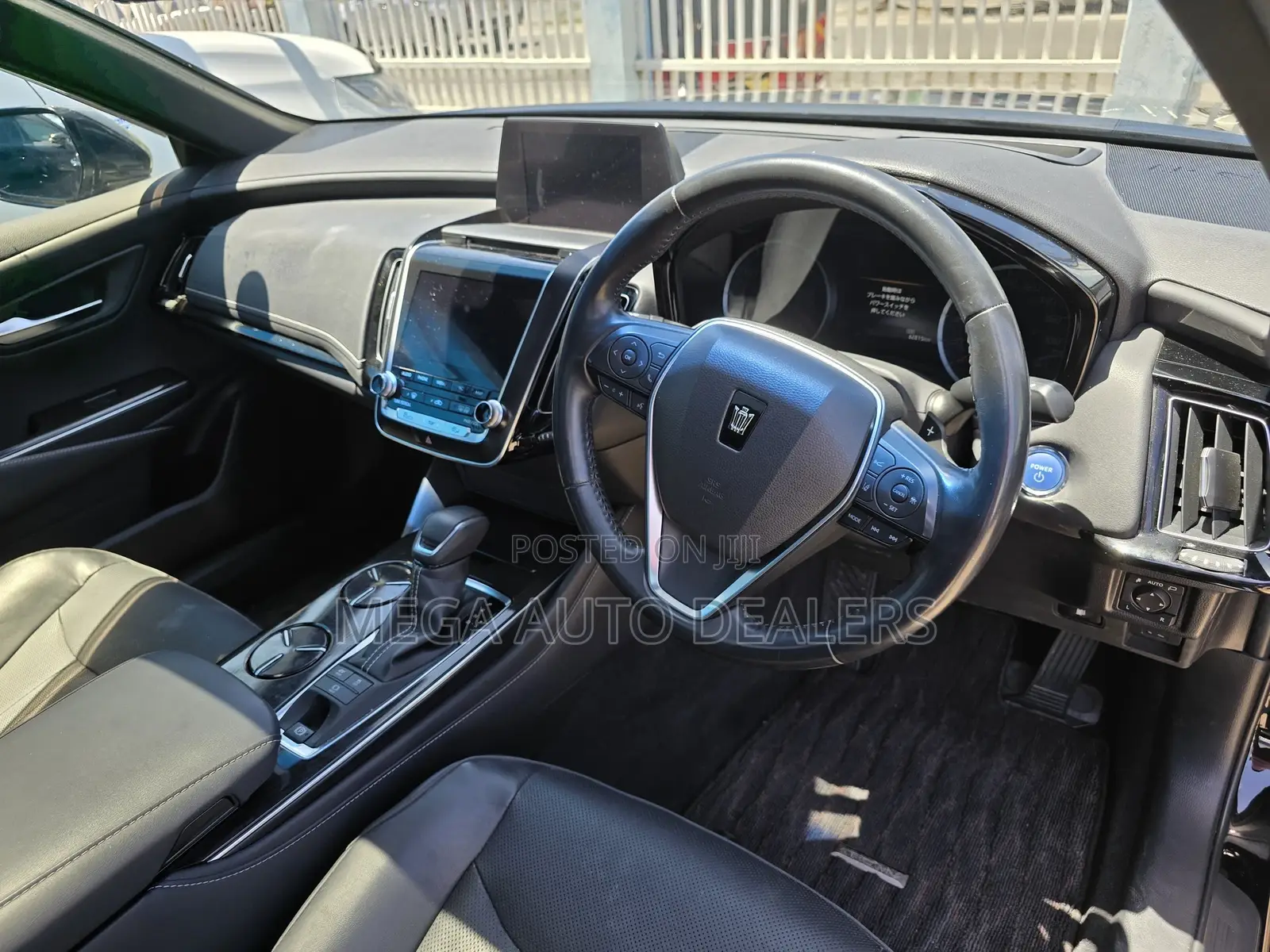 Toyota Crown 2019 Black