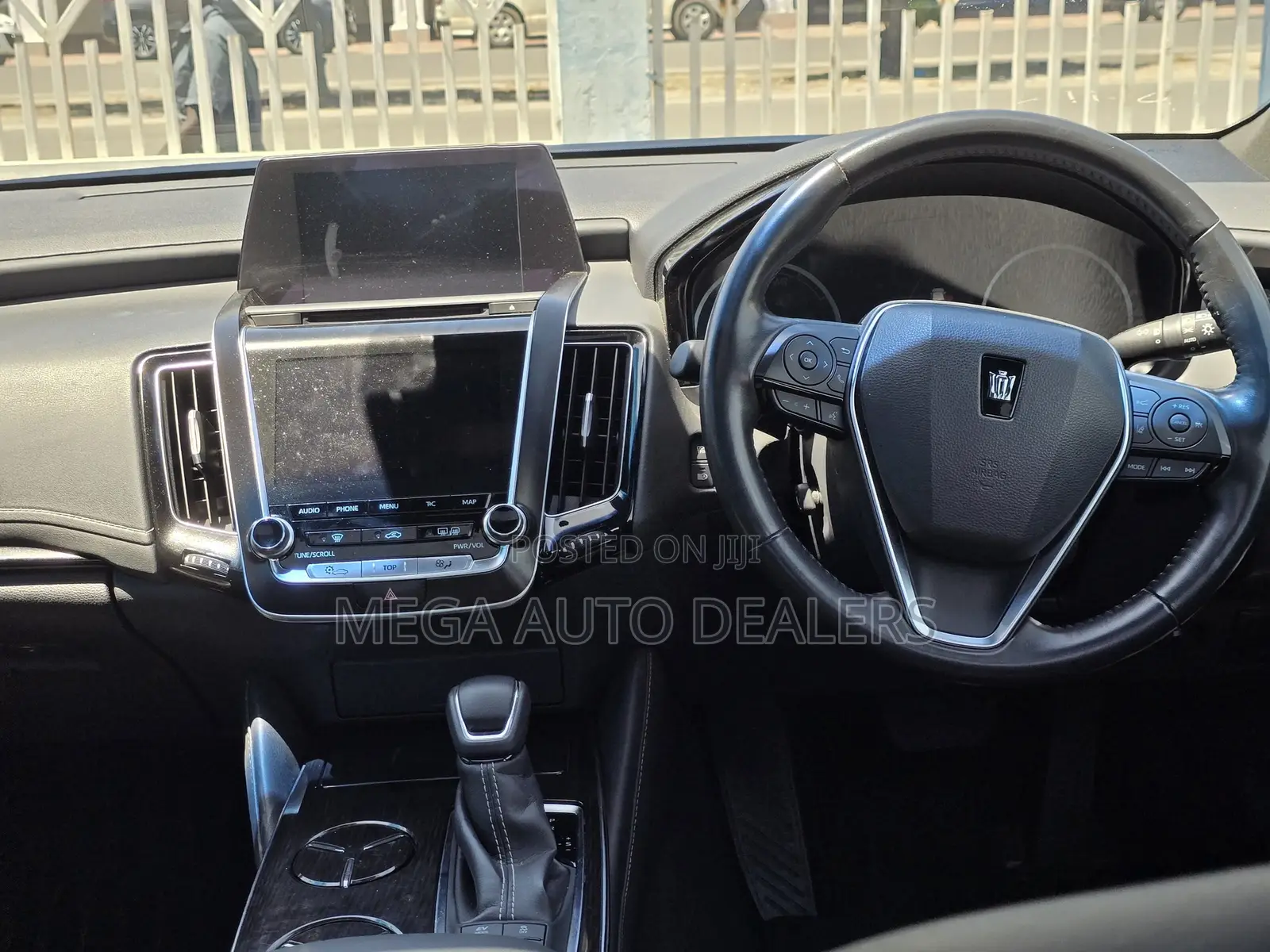 Toyota Crown 2019 Black