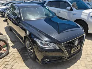 Toyota Crown 2019 Black