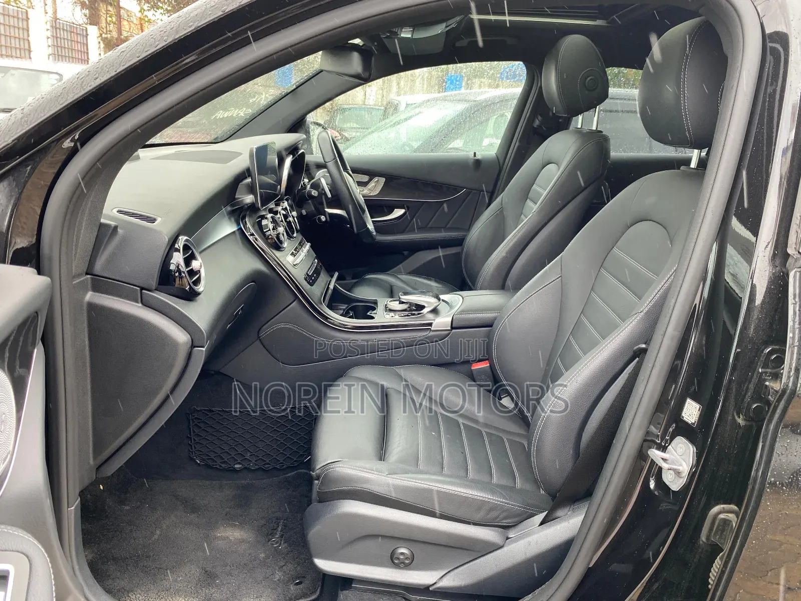 Mercedes-Benz GLC-Class 2020 Off white