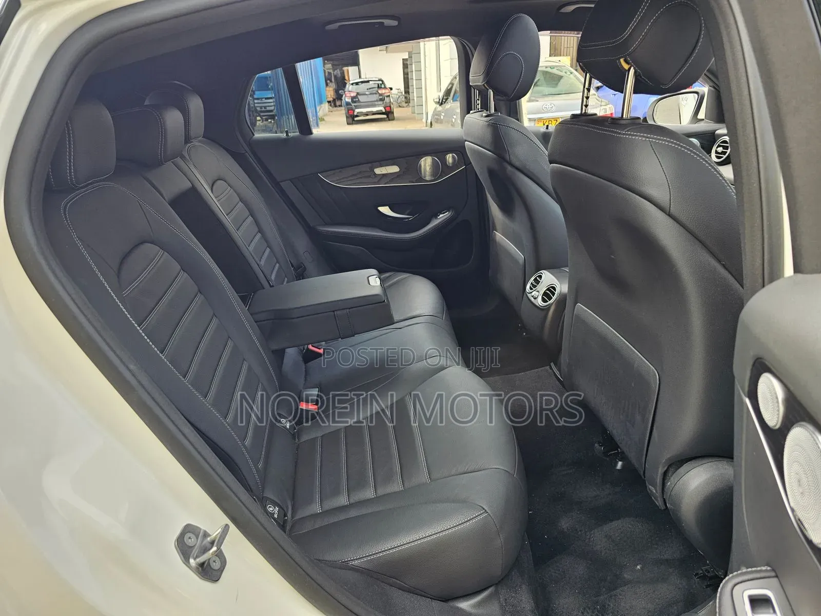 Mercedes-Benz GLC-Class 2020 Off white
