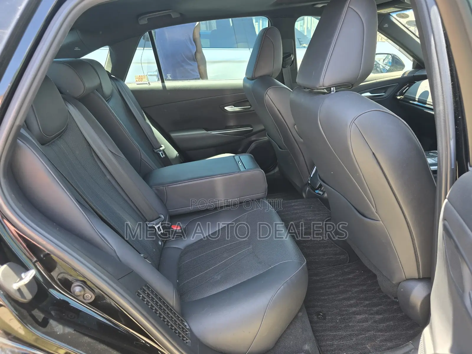 Toyota Crown 2019 Black