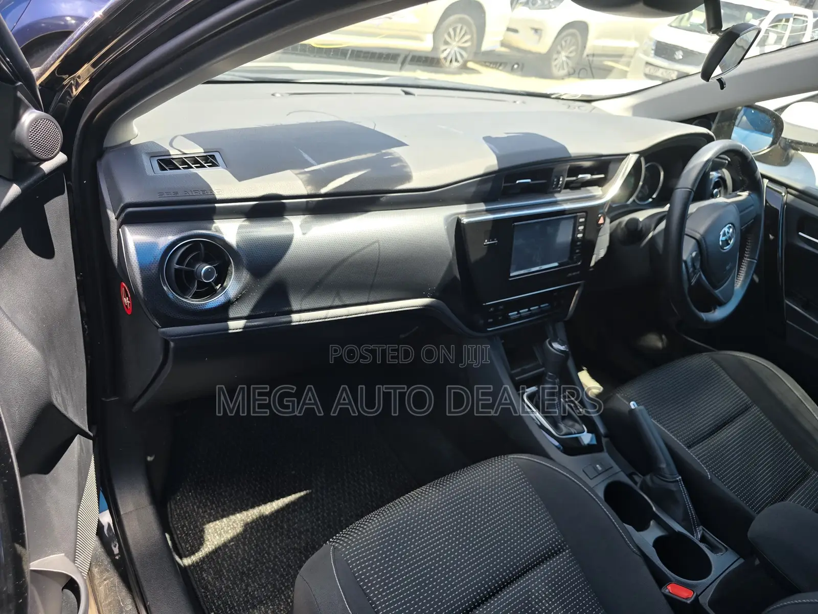 Toyota Auris 2018 Black