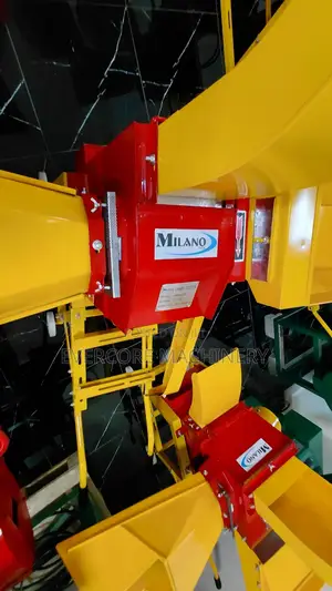 Milano Italia Heavy Duty Animal Feed Chopper Machine 200/400kg/Hr