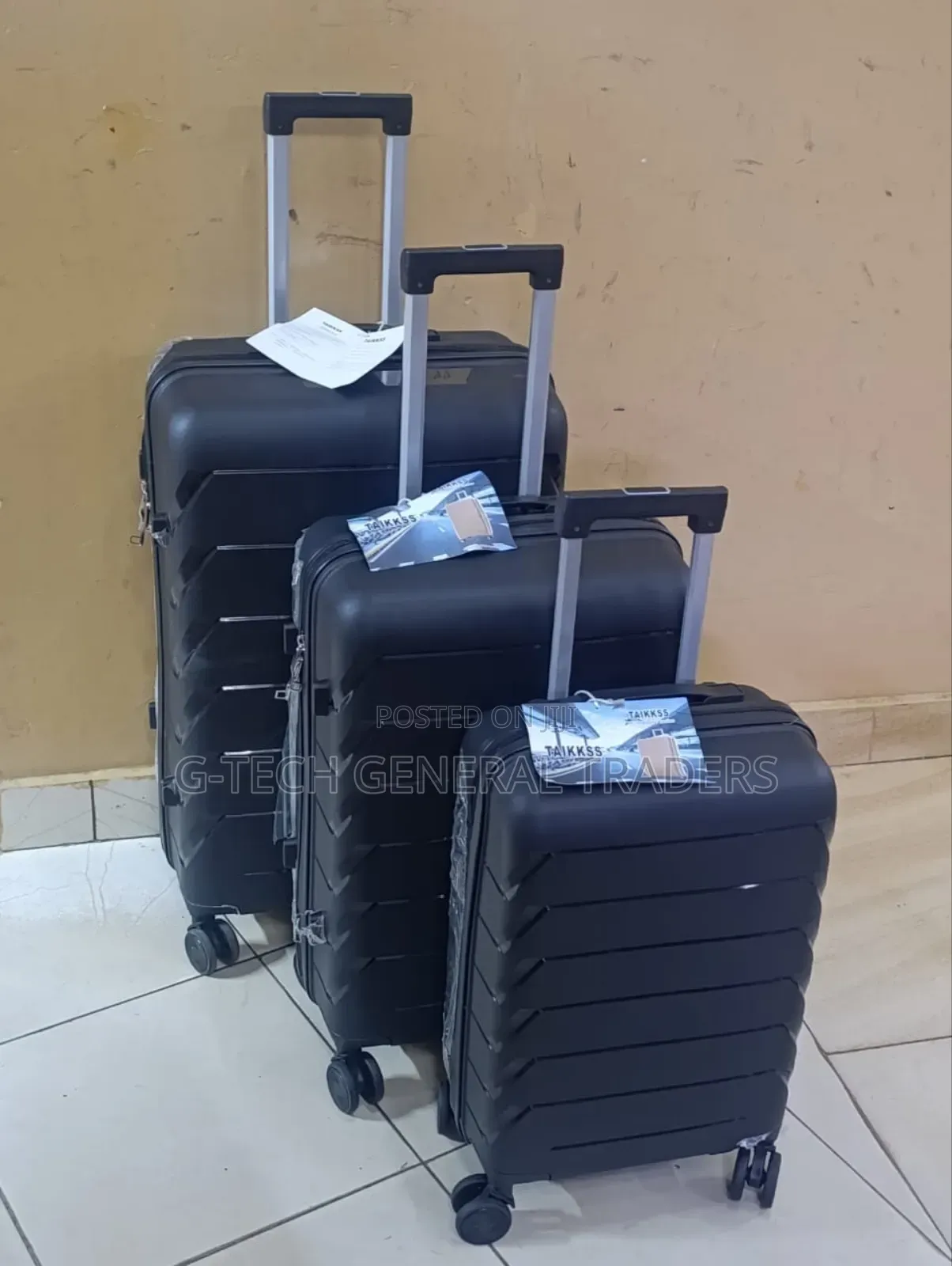Luxurious 3in1 Double Zip Size 4 Rubber Suitcase