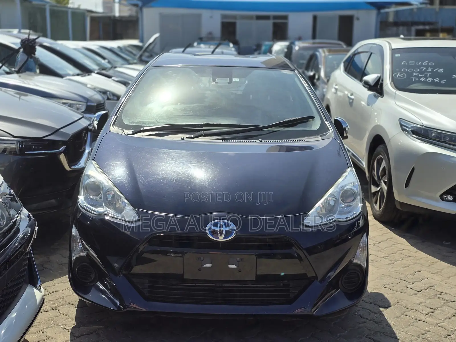 Toyota Aqua 2018 Black
