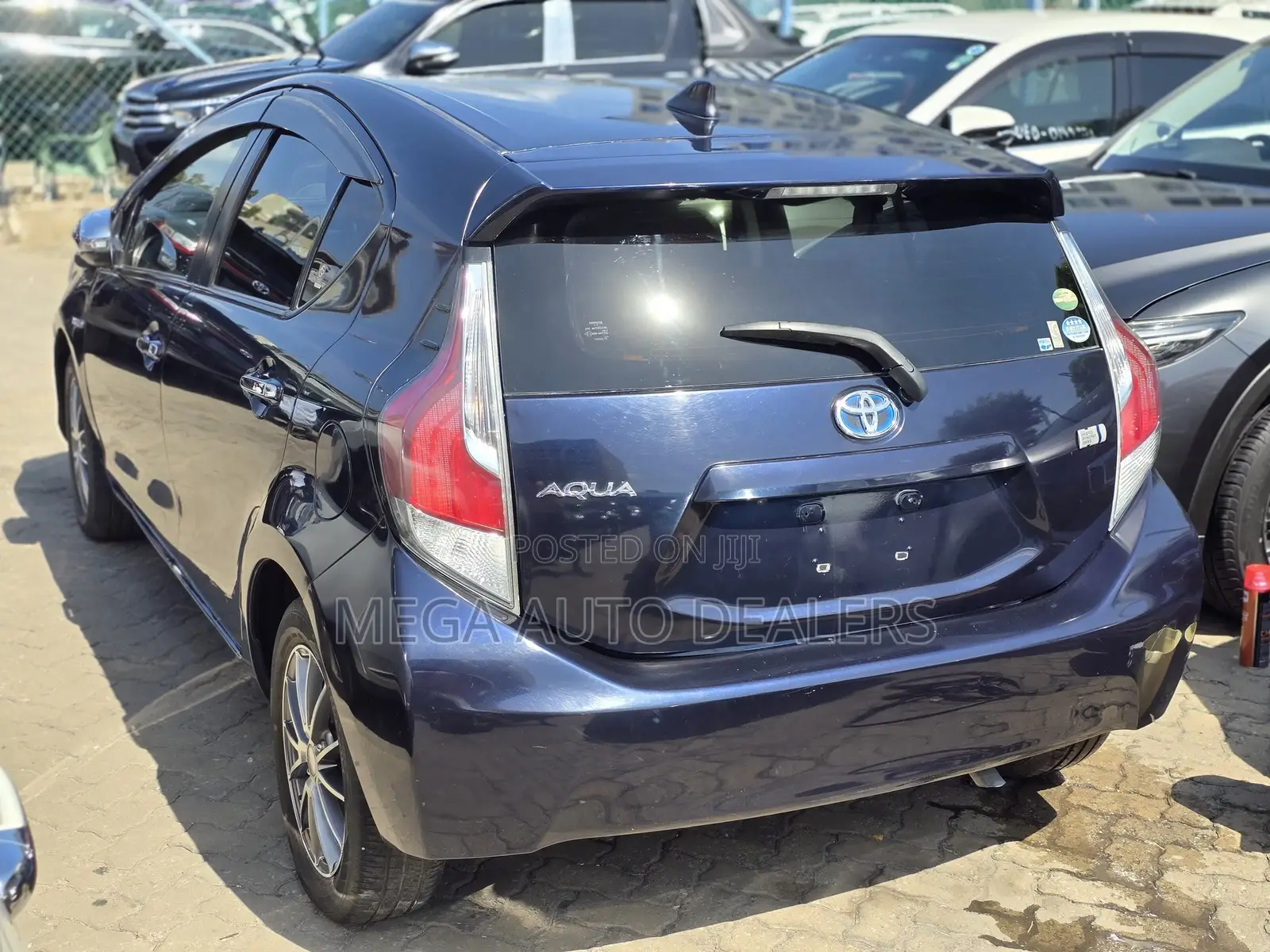 Toyota Aqua 2018 Black