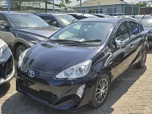 Toyota Aqua 2018 Black