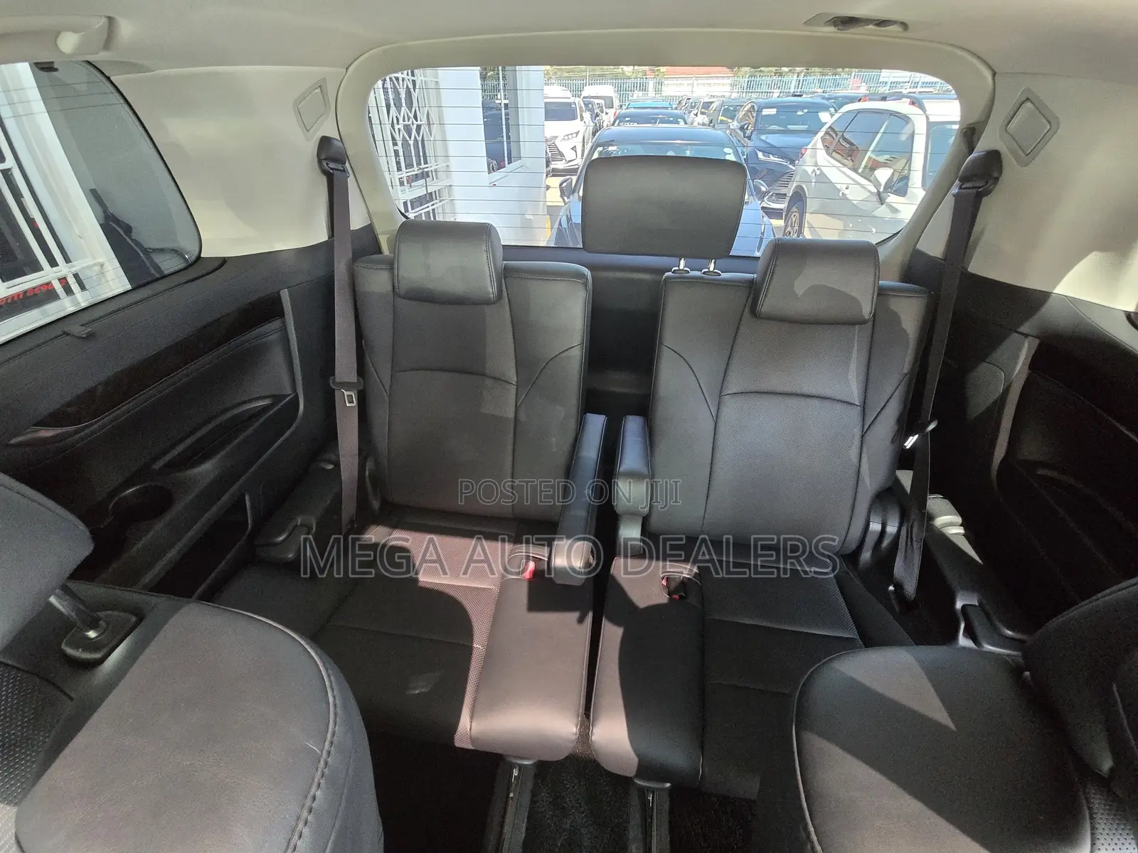 Toyota Alphard 2018 White