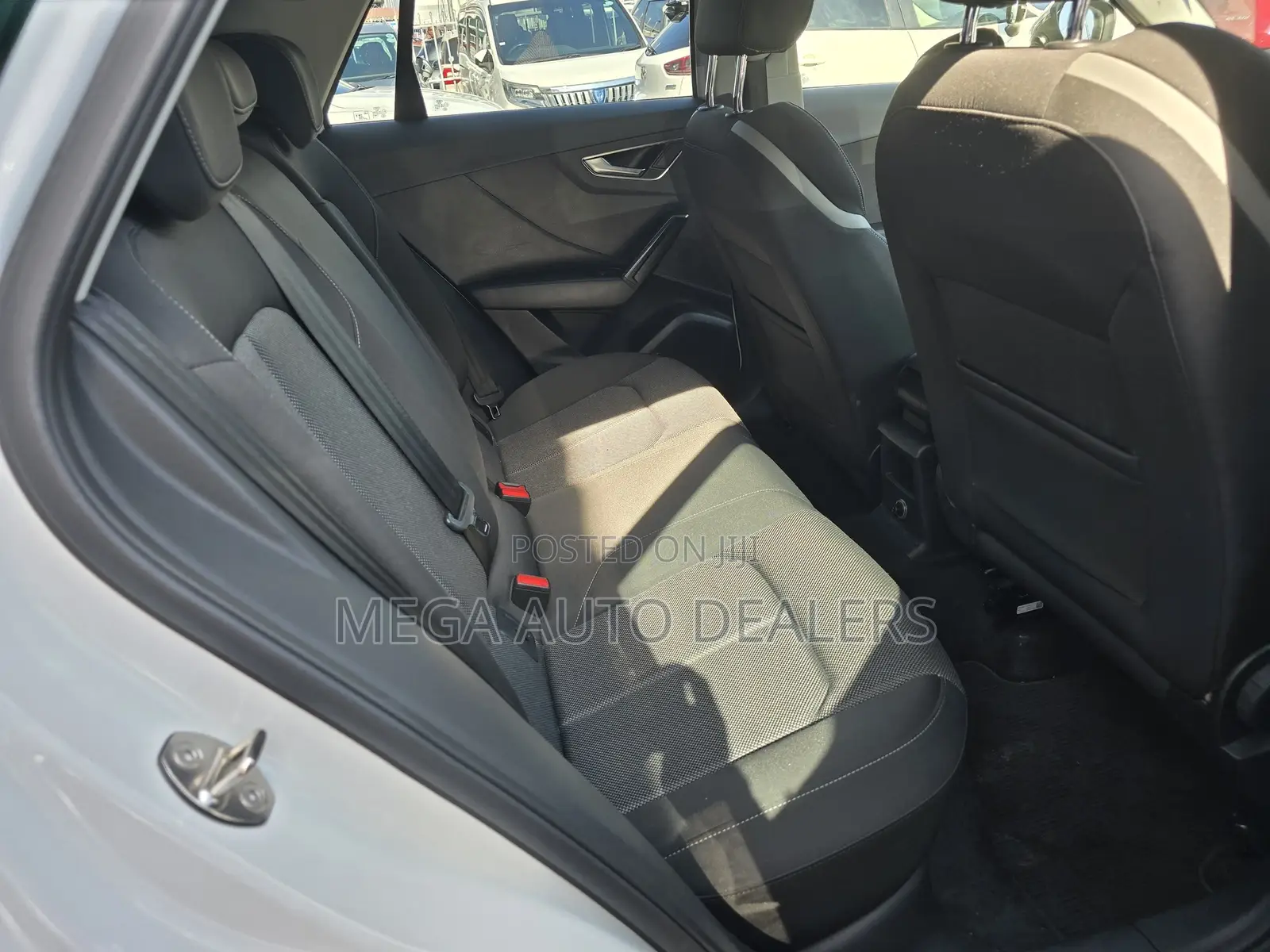 Audi Q2 2018 White