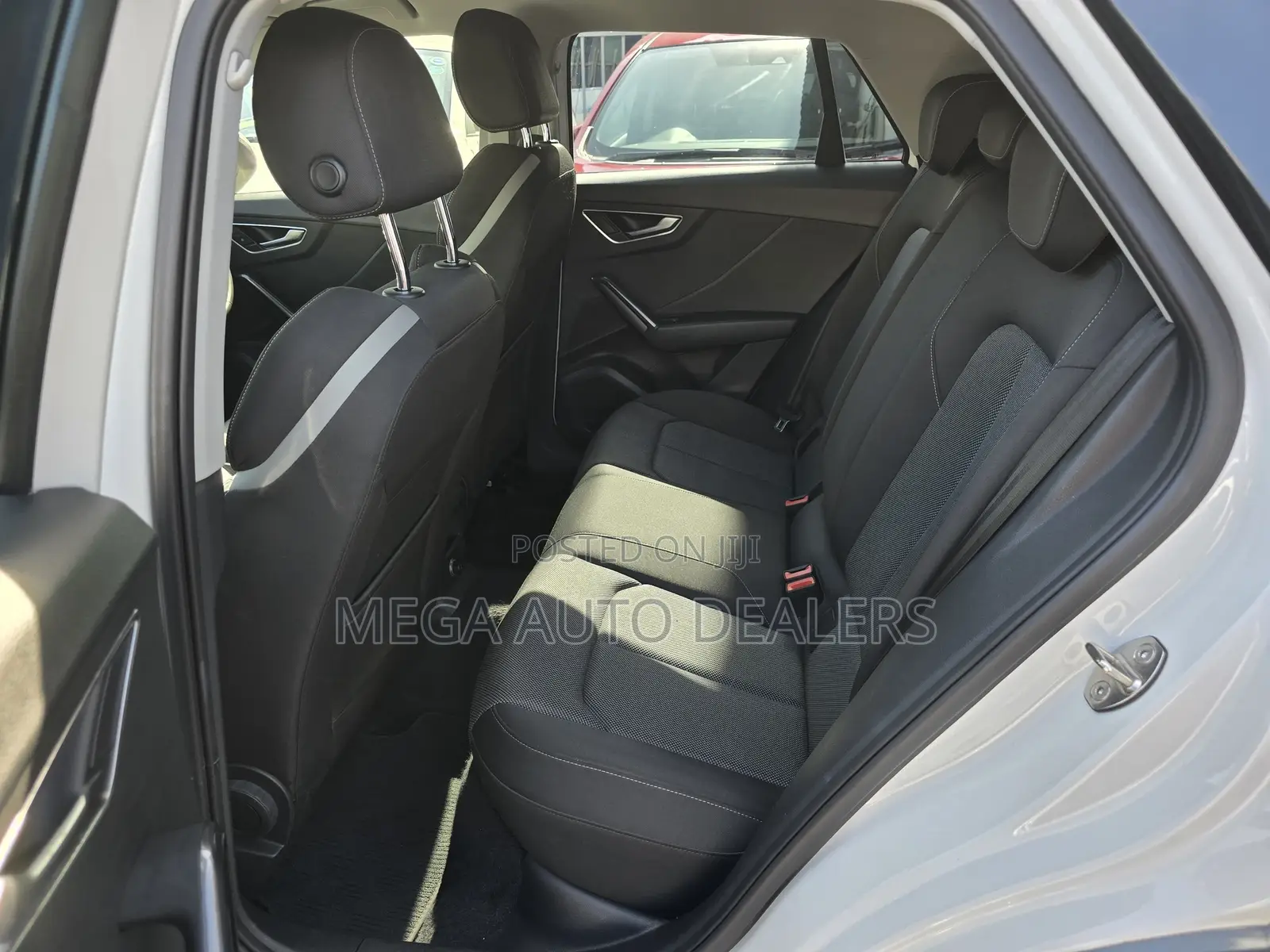 Audi Q2 2018 White