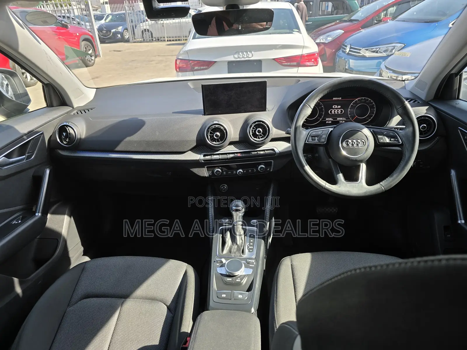 Audi Q2 2018 White